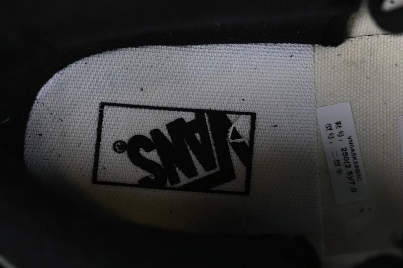 All categories Vans Vans series Vans Mid Vans China Vans Half Cab 33 Dx legendary skater signature China skateboard shoes VN0A5KX6B3C